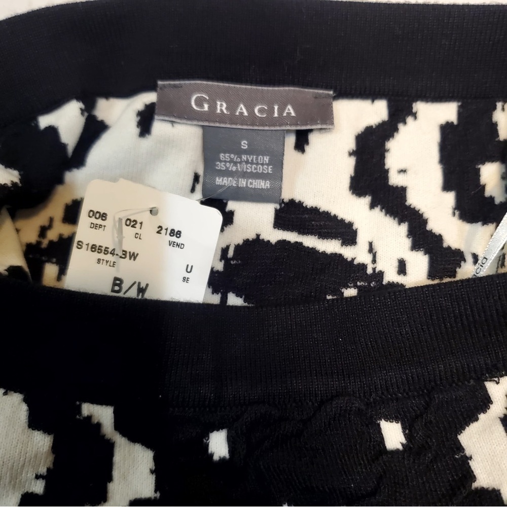 GRACIA BLACK & WHITE PENCIL SKIRT Size S - Picture 5 of 12